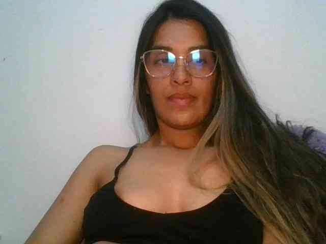 JuanaBrunette