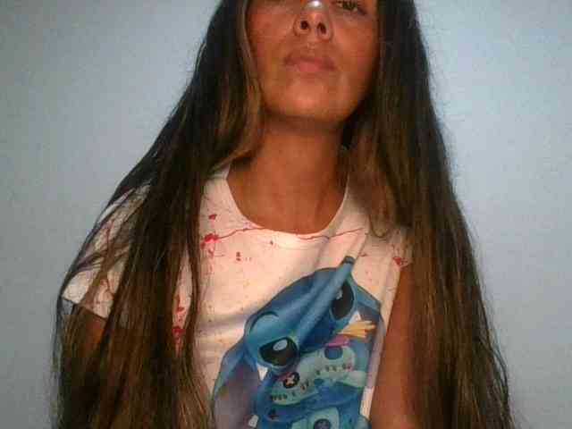 JuanaBrunette webcam