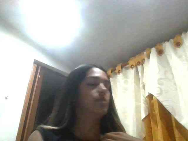 JuanaBrunette