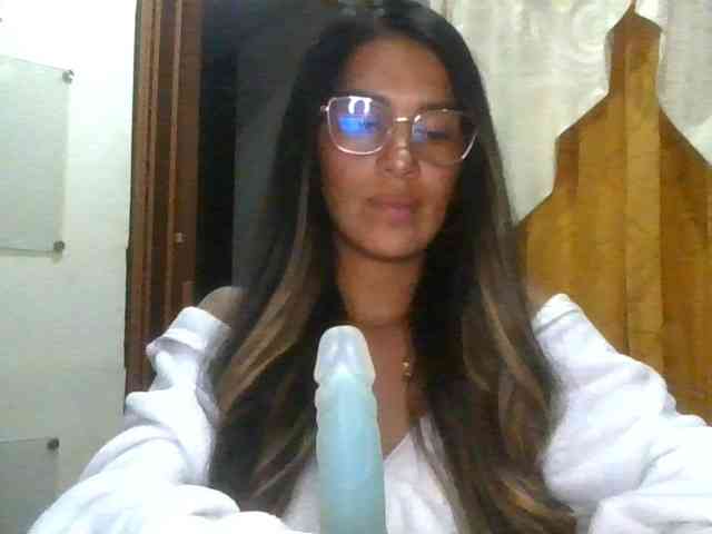 JuanaBrunette