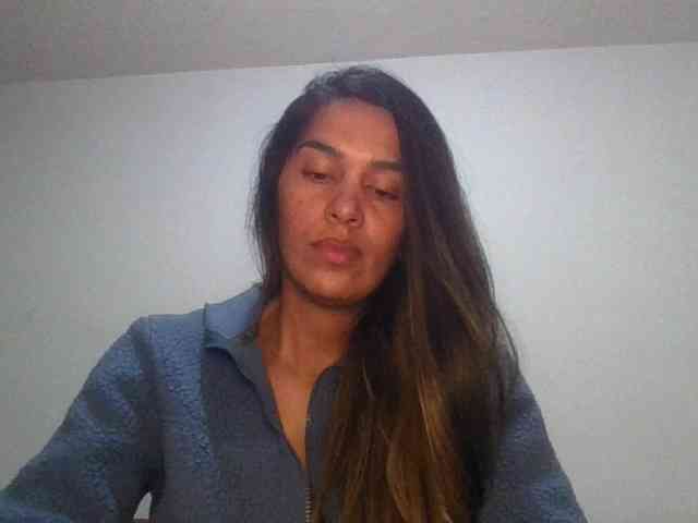 JuanaBrunette