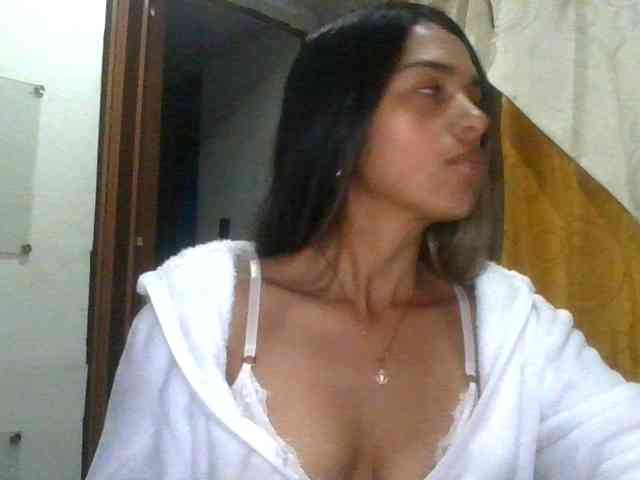 JuanaBrunette JuanaBrunette