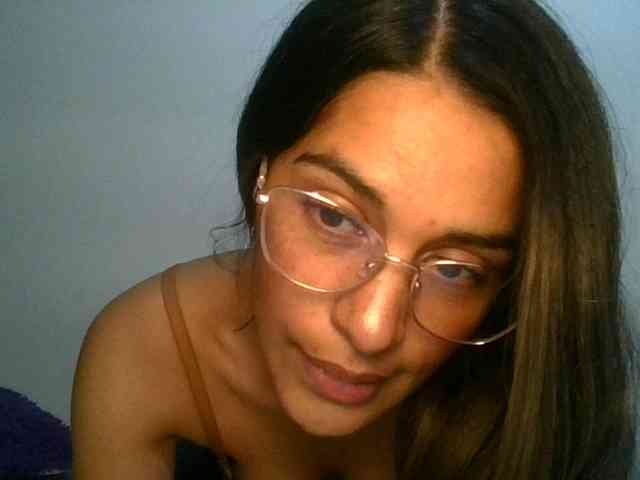 JuanaBrunette webcam