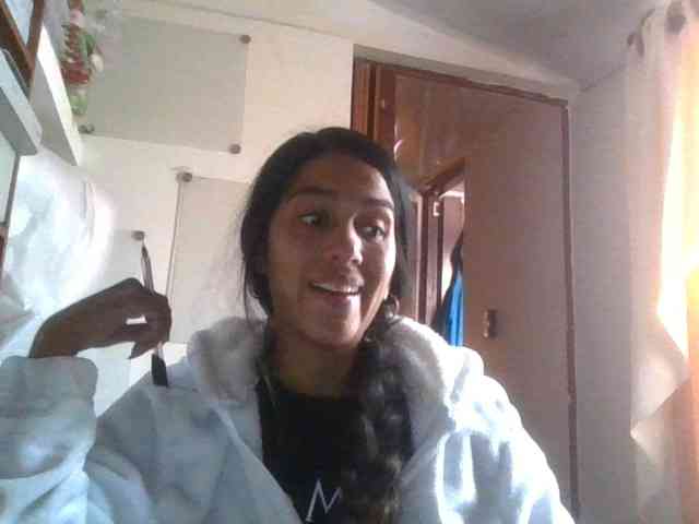 JuanaBrunette