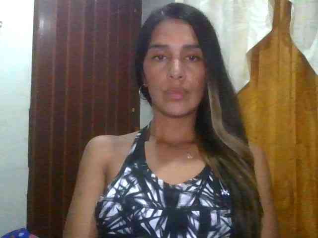 JuanaBrunette