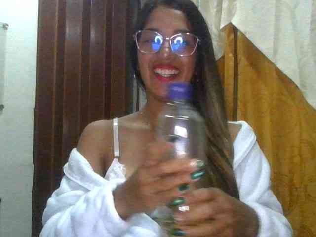 JuanaBrunette - Girl 