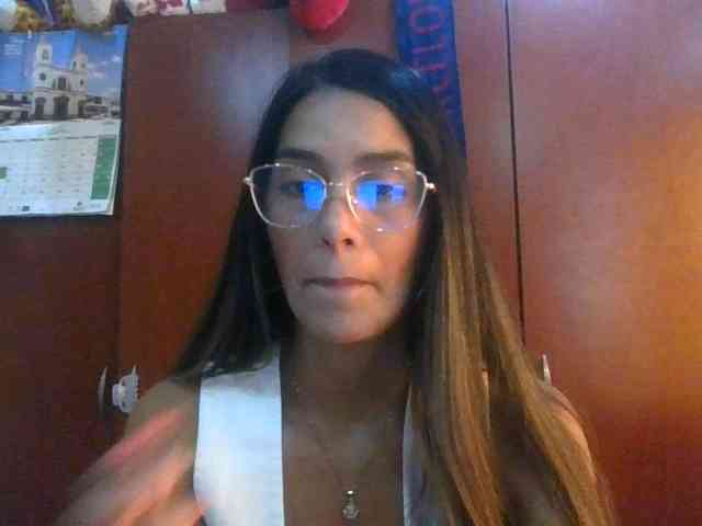 JuanaBrunette