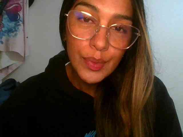JuanaBrunette