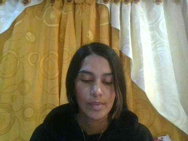 JuanaBrunette