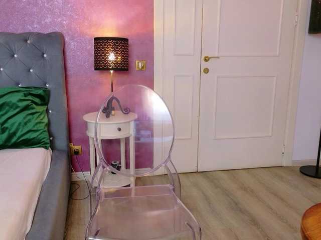CarlaReys live cam on BongaCams