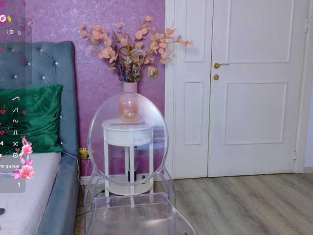 CarlaReys's BongaCams show and profile