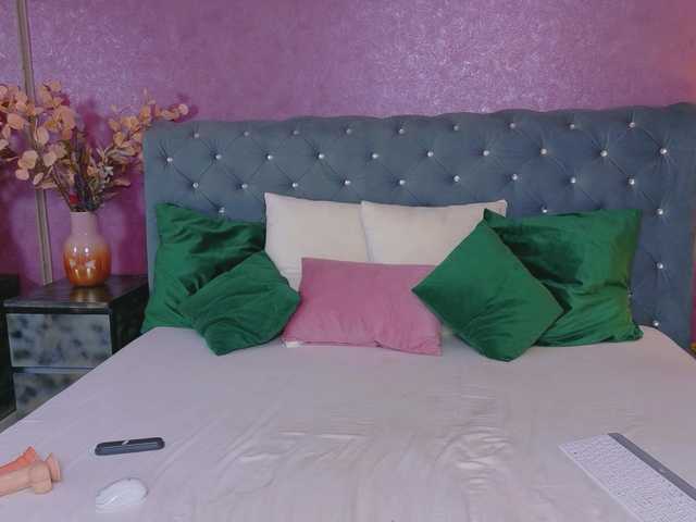 CarlaReys live cam on BongaCams
