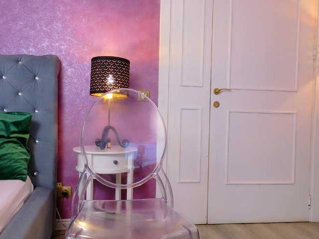 CarlaReys live cam on BongaCams