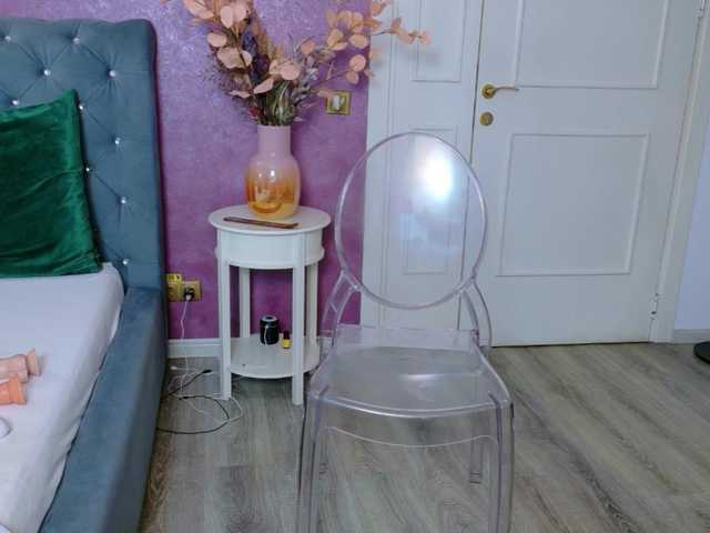 CarlaReys live cam on BongaCams
