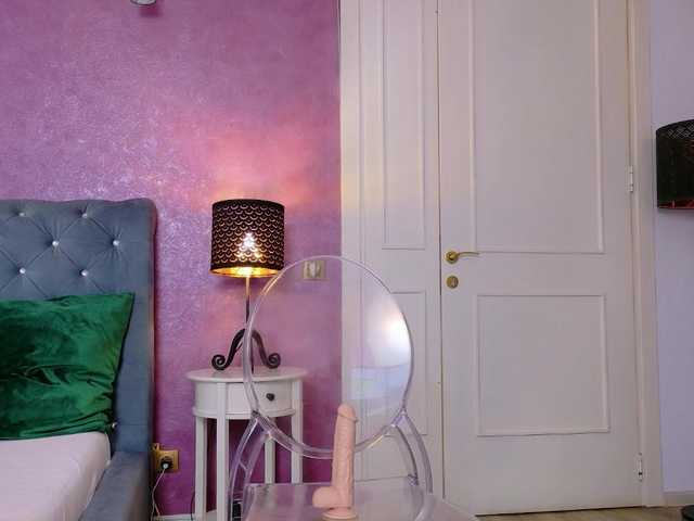 CarlaReys live cam on BongaCams