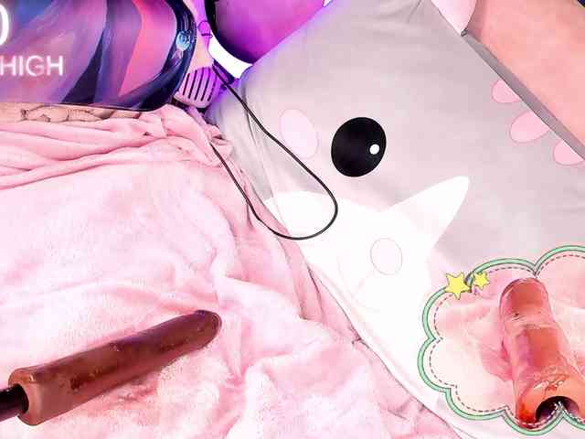 shaynamanson webcam