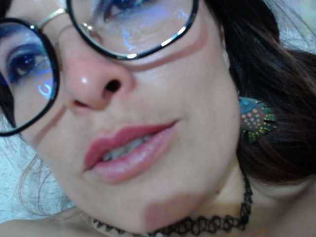 alexandra-94 live cam on BongaCams