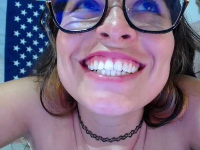 alexandra-94 live cam on BongaCams