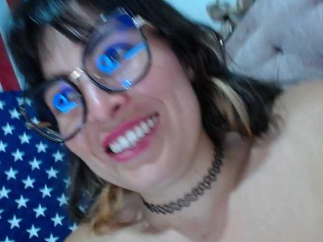 alexandra-94 live cam on BongaCams
