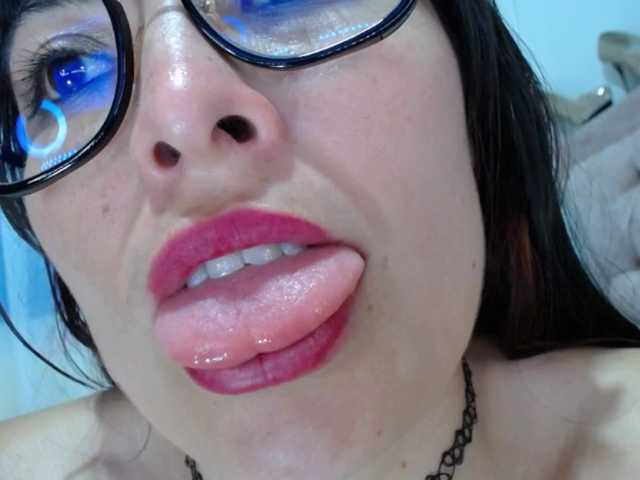 alexandra-94 live cam on BongaCams