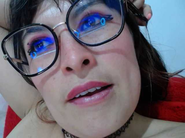 alexandra-94 live cam on BongaCams