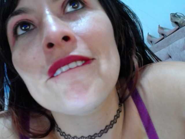alexandra-94 live cam