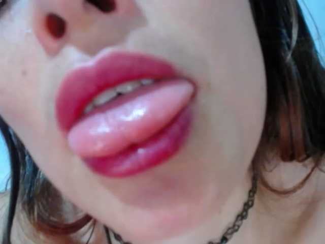 alexandra-94, en vivo ahora en BongaCams