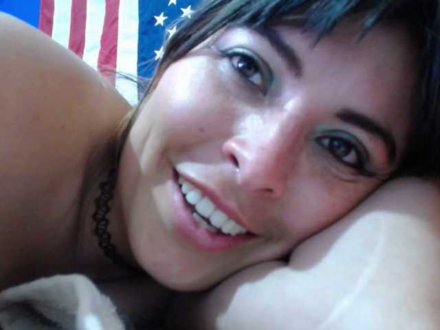 alexandra-94 live cam on BongaCams