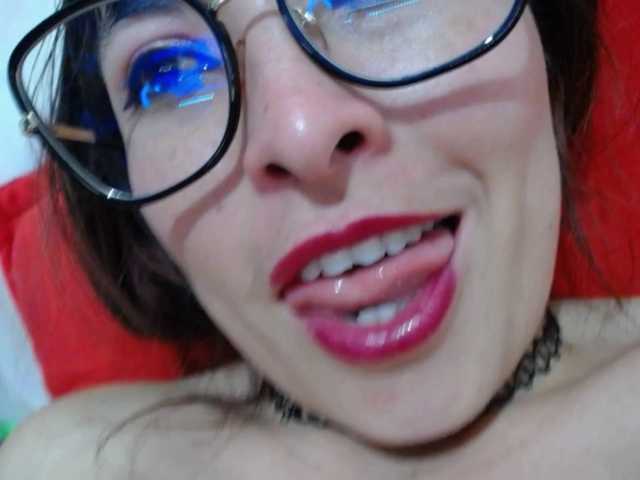 alexandra-94 live cam on BongaCams