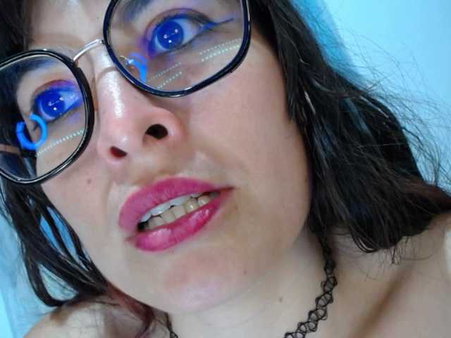 alexandra-94 live cam on BongaCams