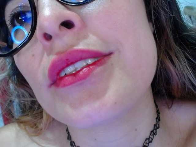 alexandra-94 live cam on BongaCams