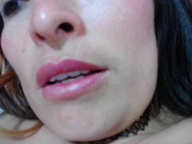 alexandra_94 live cam on BongaCams