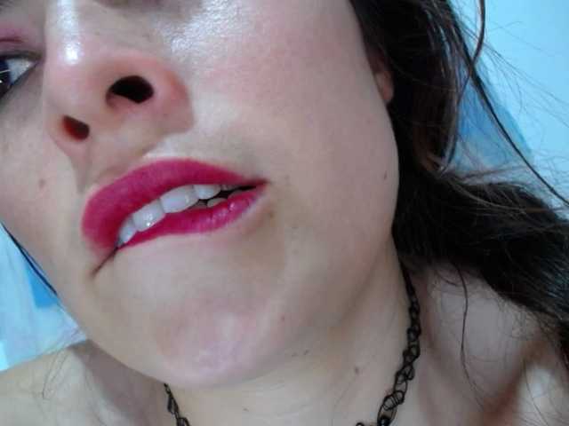 alexandra-94 live cam on BongaCams