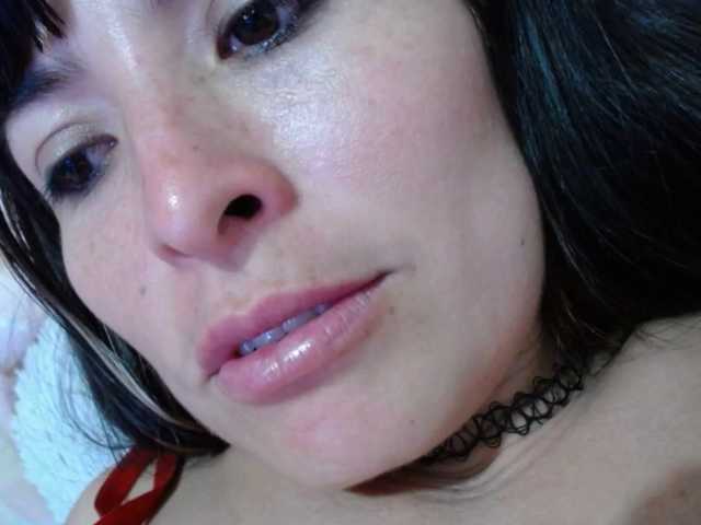 alexandra-94 live cam on BongaCams