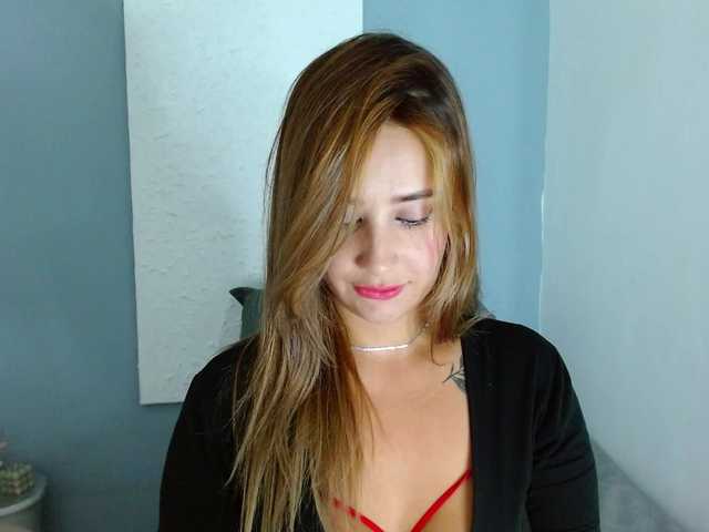carlabeer live cam on BongaCams