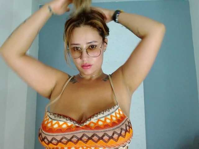 carlabeer live webcam show