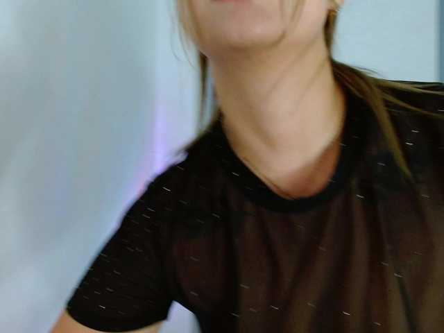 carlabeer live cam on BongaCams
