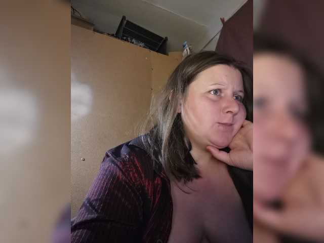 Martovskaya live cam on BongaCams