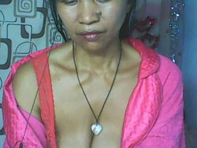 Cute0403 live cam on BongaCams