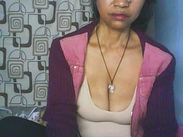 Cute0403 live cam on BongaCams