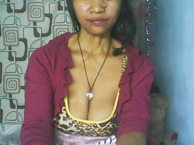 Cute0403 Live Cam on BongaCams
