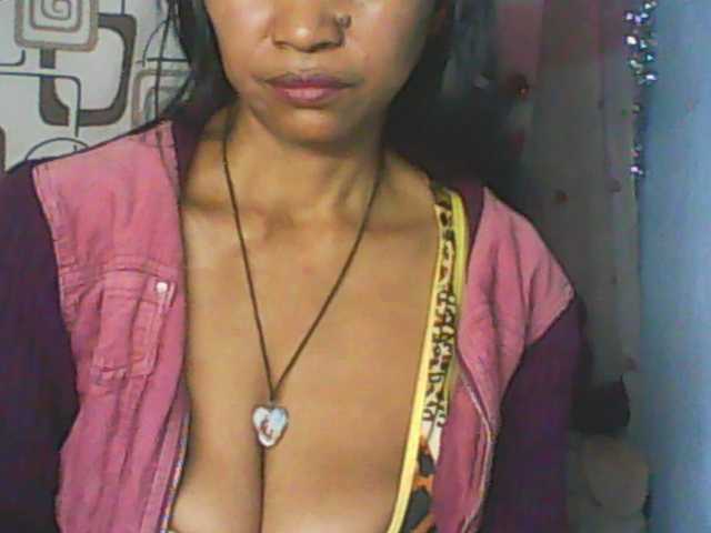 Cute0403 live cam on BongaCams