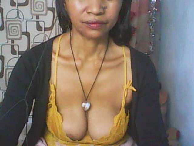 Cute0403 live cam on BongaCams