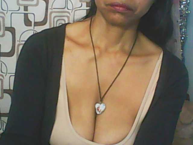 Cute0403 live cam on BongaCams