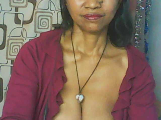 Cute0403 webcam