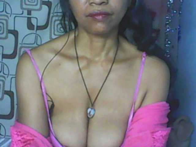 Cute0403 live cam on BongaCams