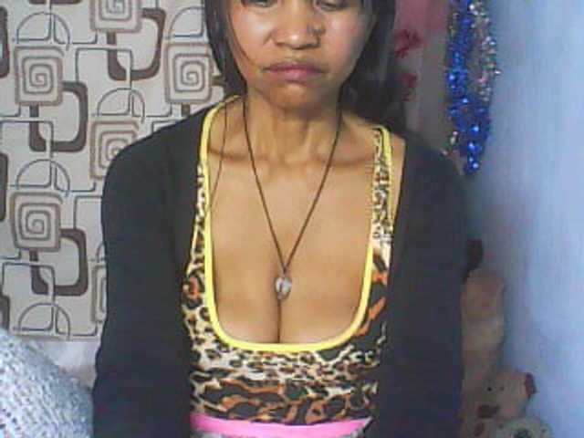 Cute0403 live cam on BongaCams