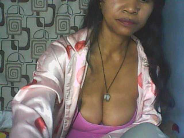 Cute0403 live cam on BongaCams