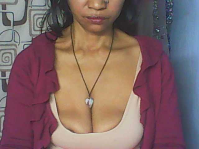 Cute0403 live cam on BongaCams