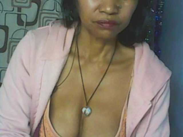 Cute0403 live cam on BongaCams